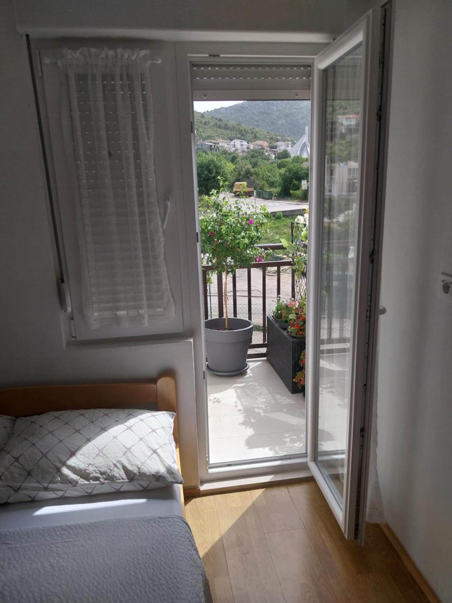 Apartmani Liberan Neum Exterior photo