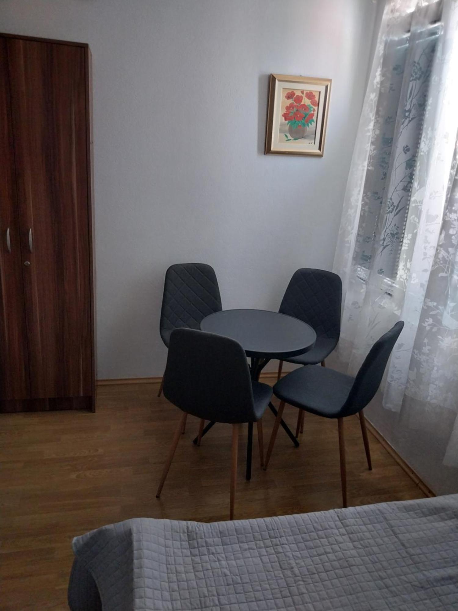 Apartmani Liberan Neum Exterior photo