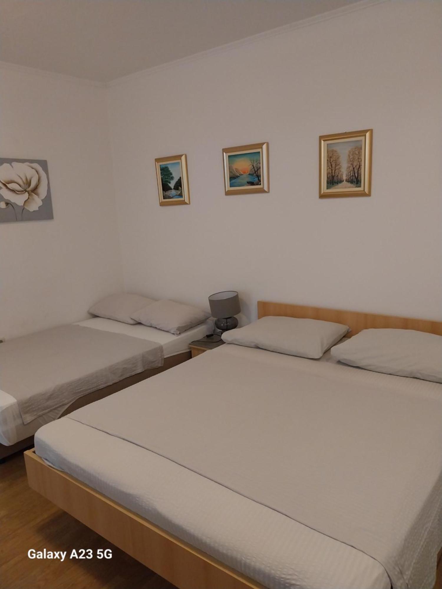 Apartmani Liberan Neum Room photo