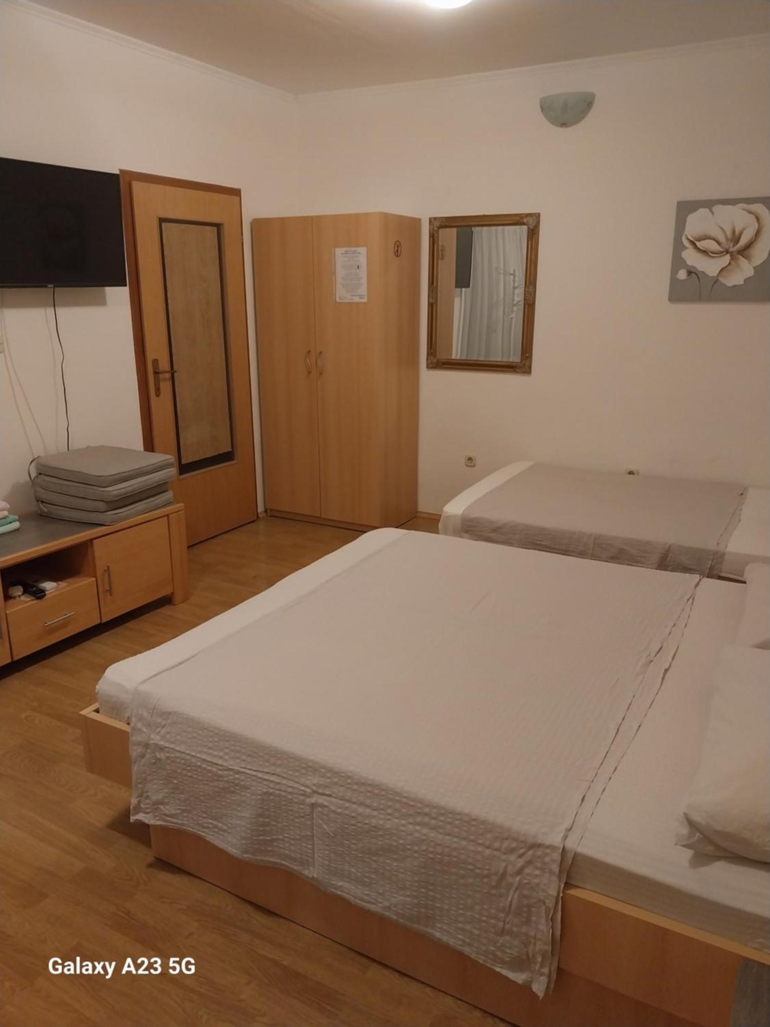 Apartmani Liberan Neum Exterior photo
