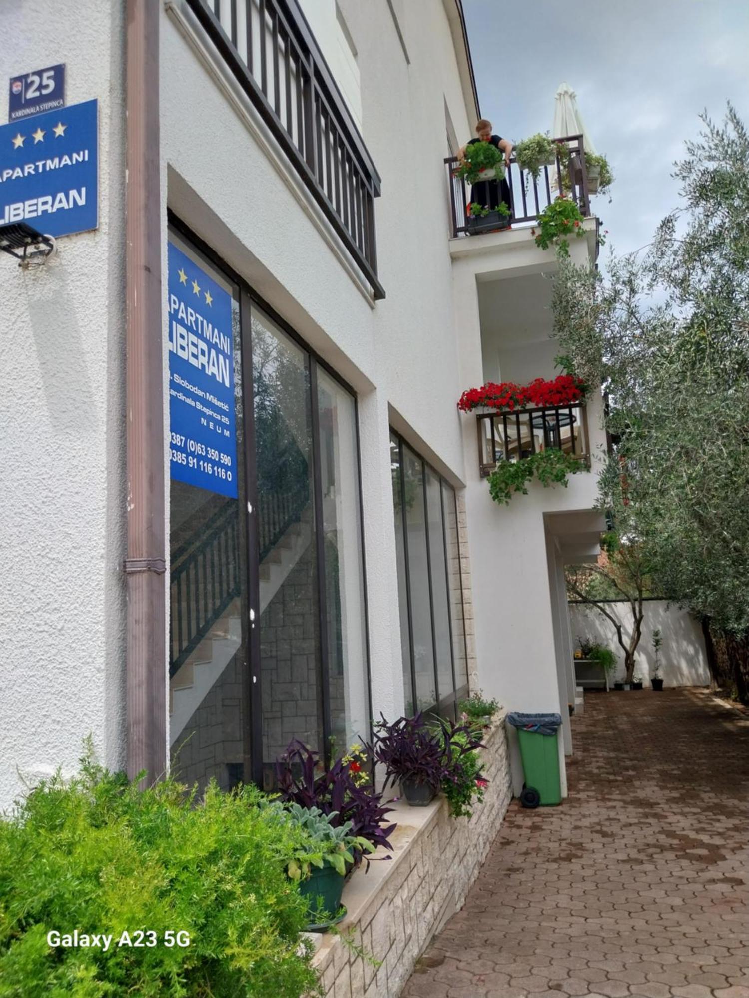 Apartmani Liberan Neum Exterior photo
